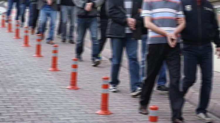 İstanbulda FETÖ operasyonu 21 kişi gözaltında…
