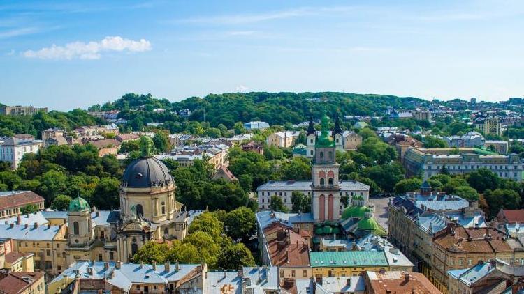 Lvivde Rusça şarkı söylemek ve dinlemek artık yasak