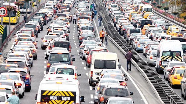 İnanılmaz ama gerçek İstanbul trafiği % 17 rahatladı