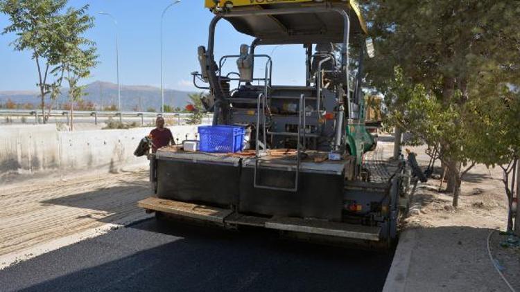 Dinar Yeni Sanayi asfaltlanıyor