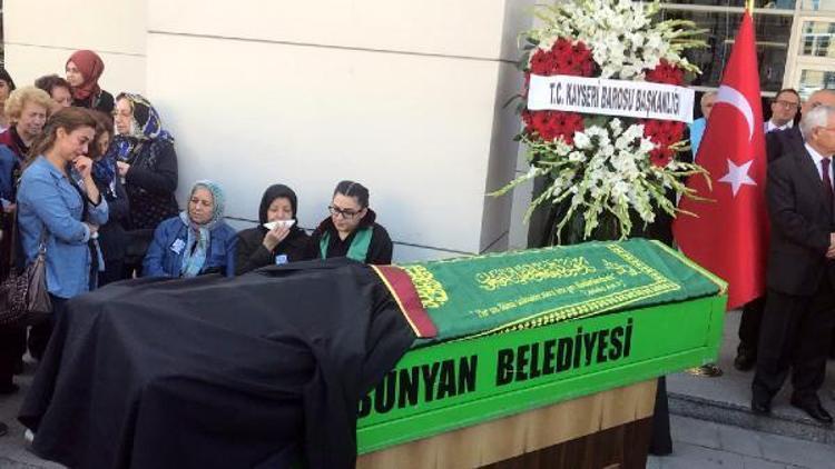 83 yaşında hayatını kaybeden avukat Turan için tören