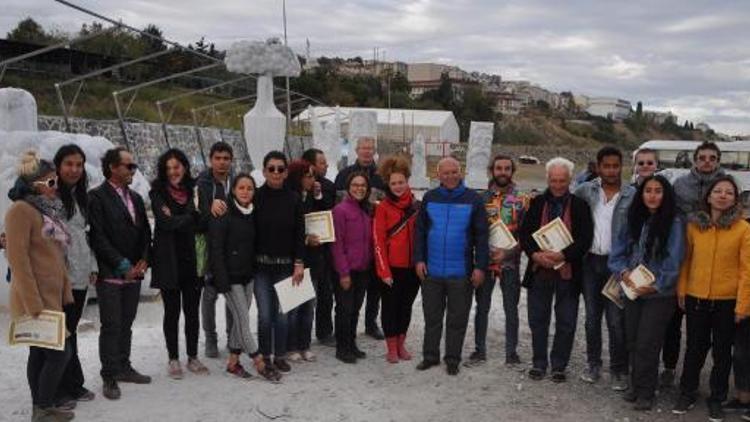 Üzüm ve insan temalı Bisanthe Taş Heykel Sempozyumu tamamlandı