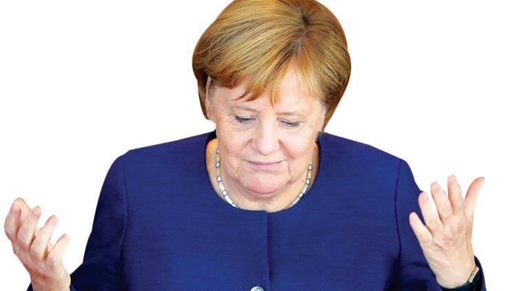 Merkelin sağ kolu seçimi kaybetti