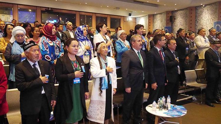 Doğu Türkistan Meclisi kuruluyor