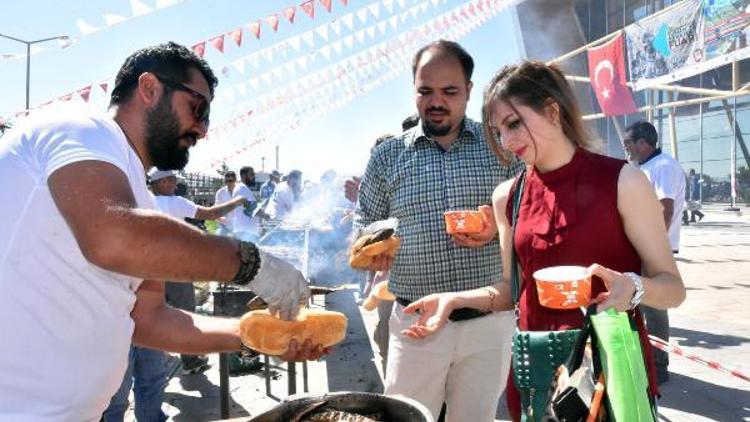 4üncü Van Gölü Balığı Festivaline yoğun ilgi