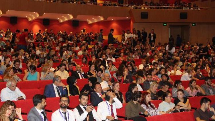 55inci Uluslararası Antalya Film Festivali kortejle başladı (3)