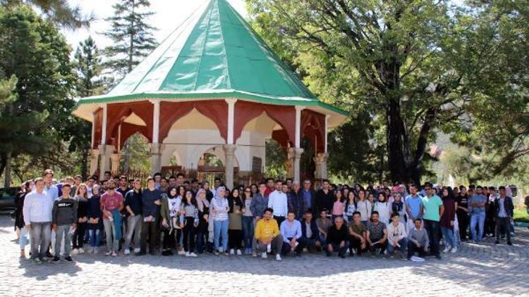 Üniversite öğrencilerine Akşehir tanıtım gezisi