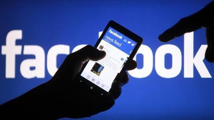 Çalınan Facebook hesaplarını 3 dolara satıyor