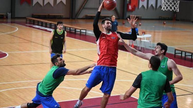 (ÖZEL) TOFAŞlı Jeff Withey: Türkiyede basketbol NBAden daha sert oynanıyor