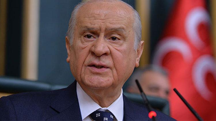 Bahçeli, Kemal Dervişe karşı açık tavır almıştır