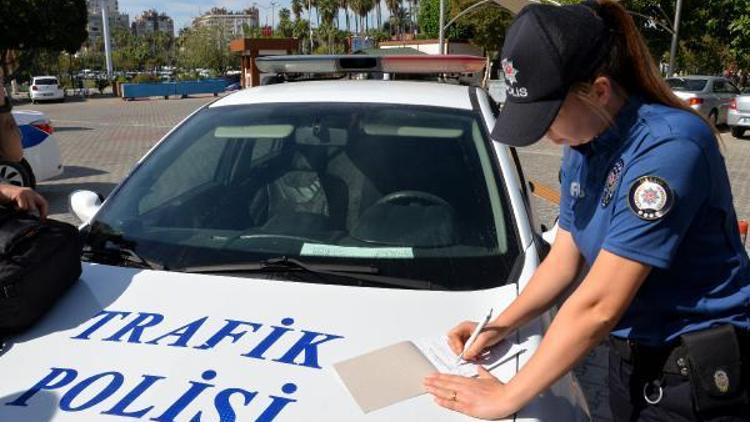 Mersin’de 6 bin polis trafik denetiminde