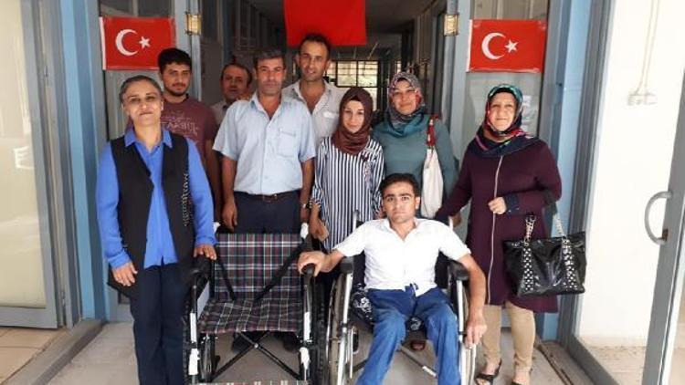 Engelli Mustafa’ya tekerlekli sandalye