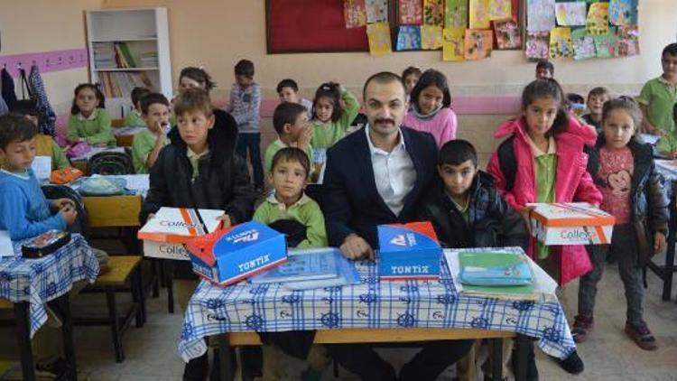 Ülkü Ocaklarından köy okullarına yardım seferberliği