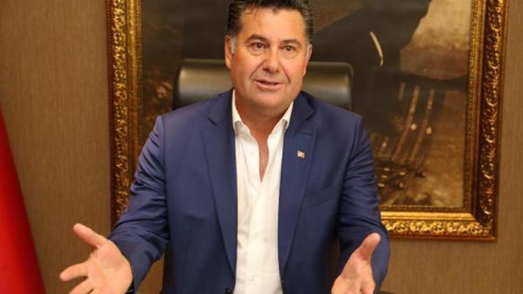 Bodrum Belediye Başkanı Kocadon, görevine döndü