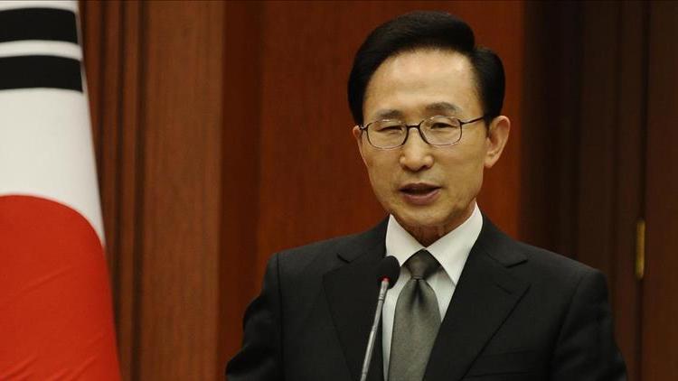 Eski Güney Kore Devlet Başkanı Leeye 15 yıl hapis cezası