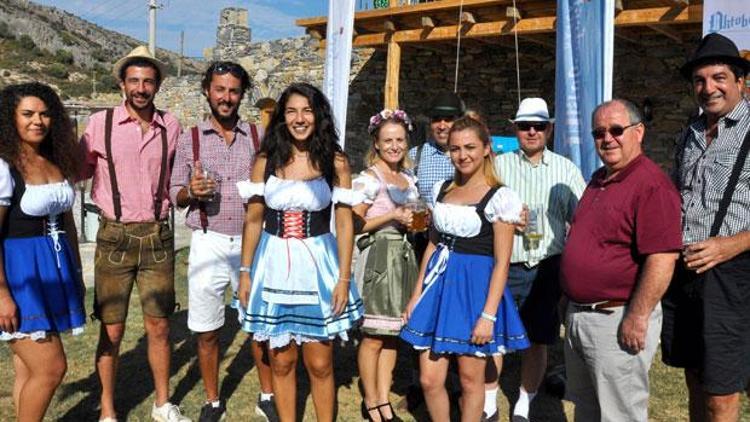 Almanya’nın ünlü OktoberFest’i 3’ncü kez Datça’da yapıldı