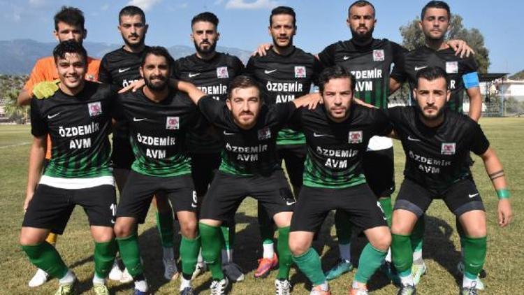 Kınıkspor deplasmanda farklı kazandı