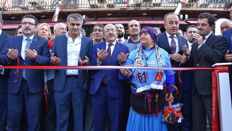 Şenol Güneş, Trabzonda açılışa katıldı