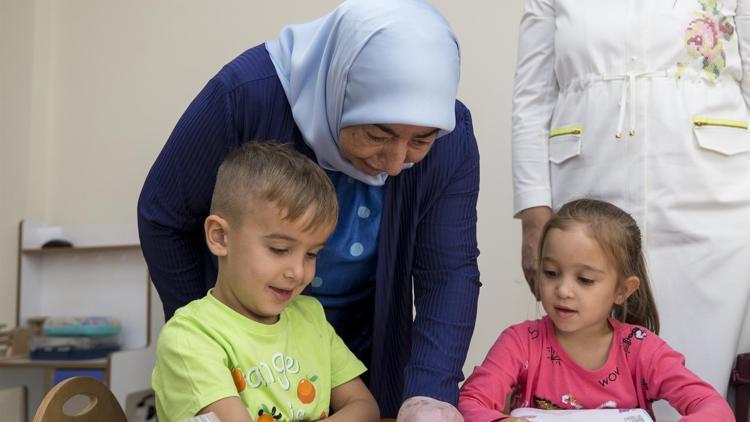 Semiha Yıldırım, anaokulu öğrencileriyle bir araya geldi