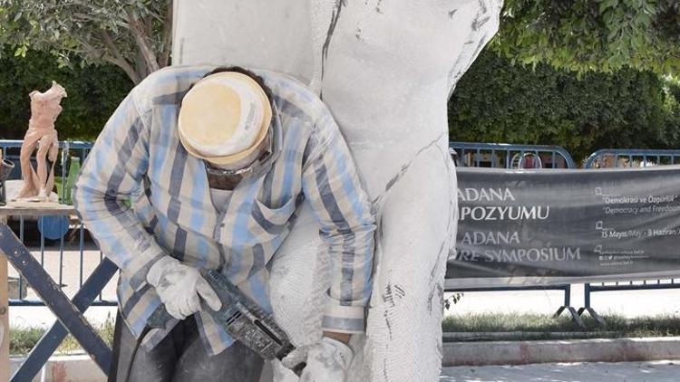Büyükşehir, Adanaya 15 heykel kazandıracak