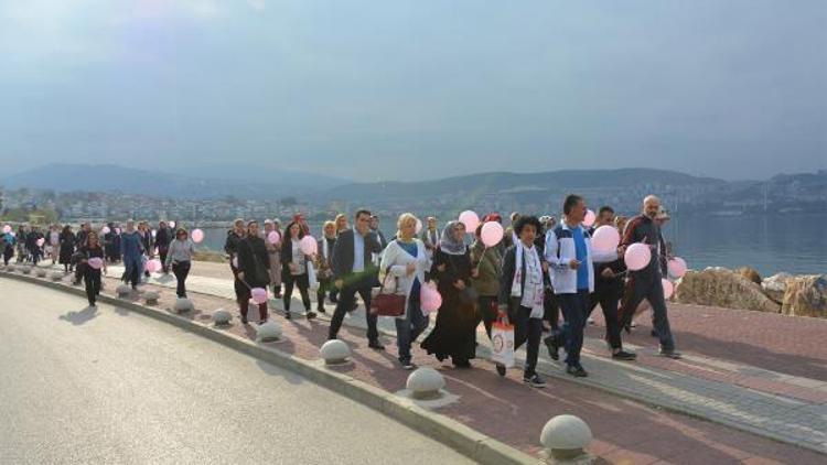 Pembe balonlarla sağlıklı yaşam yürüyüşü