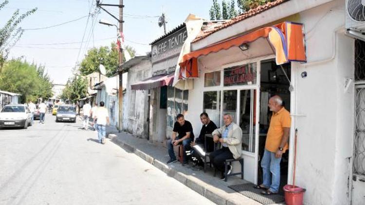 Romanlardan geçici işçilik tepkisi