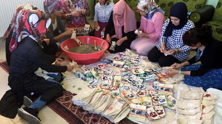 Midyatlı kadınlar, lavanta kesesi üretip satıyor