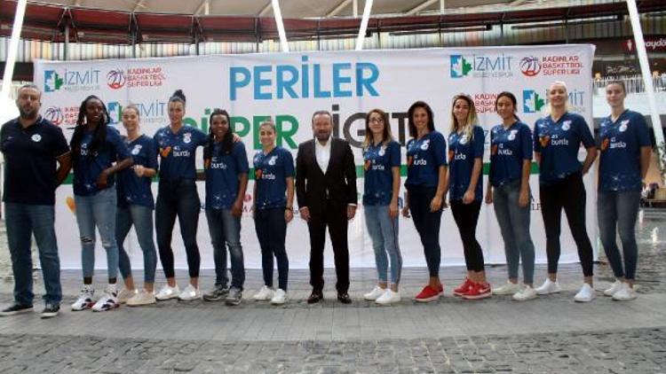 İzmit Belediyespor kadın basketbol takımı yeni sezona hazır