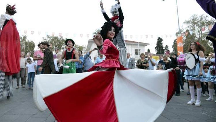 Kaleiçi Oldtown Festivaline renkli başlangıç