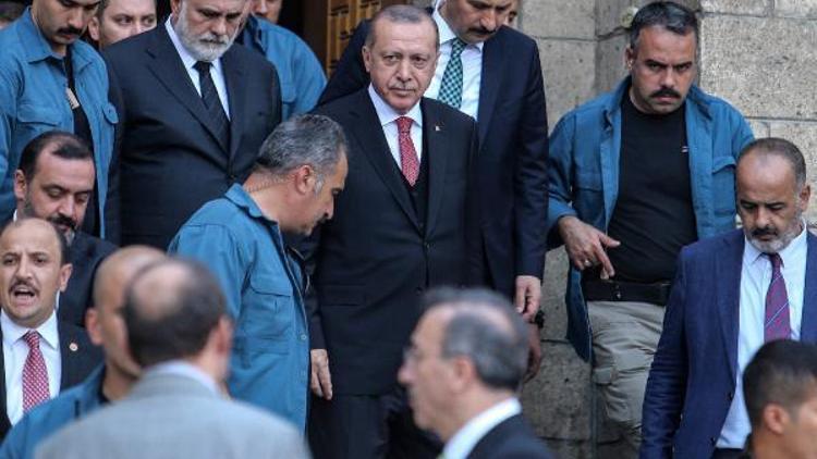Erdoğan: Fıratın doğusundaki terör yuvalarını darmadağın edeceğiz (3)