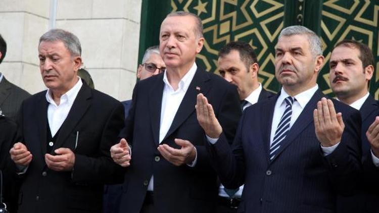 Cumhurbaşkanı Erdoğan: Kılıçdaroğlu, sen ölüleri rehin alıyordun (2)