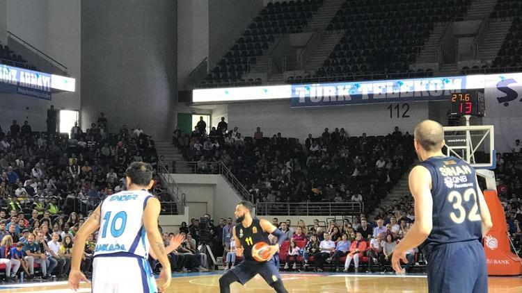 Fenerbahçe deplasmanda galip