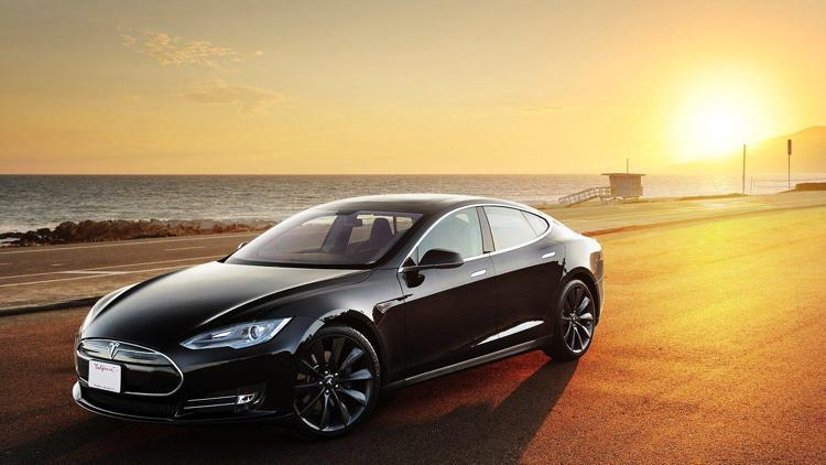 Tesla Model 3 üretiminde rekor