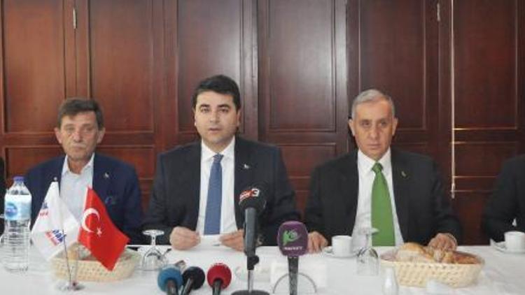 DP Lideri Uysal: CHP iktidarın değirmenine su taşıyor