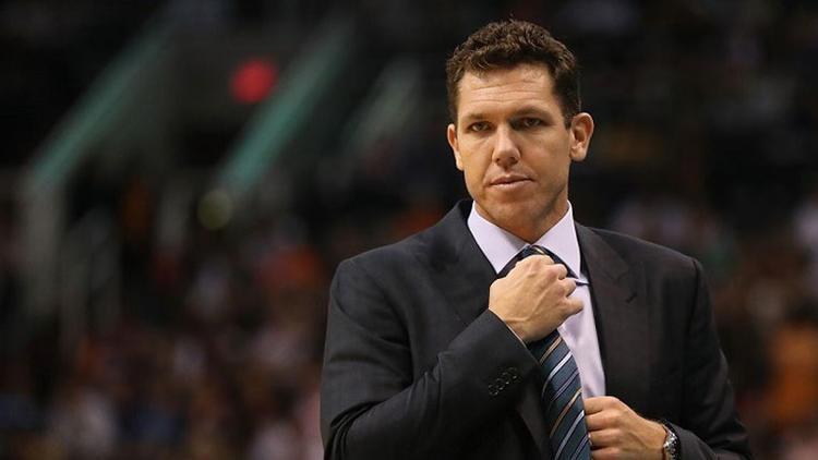 LeBron James’ten koç Luke Walton açıklaması