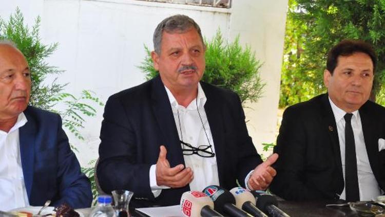 Sefa Taşkın İzmir Büyükşehir Belediye Başkan aday adaylığını açıkladı