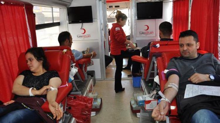 İslahiye ve Nurdağında 170 ünite  kan bağışı