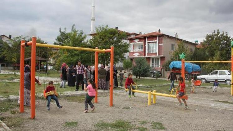 Mahalle sakinlerinin çocuk parkı direnişi