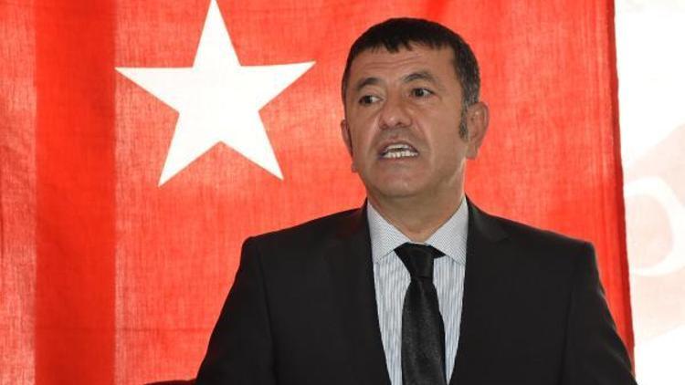 CHPli Ağbaba: 29 Ekimi devlet kutlamazsa millet coşkulu kutlamasını bilir