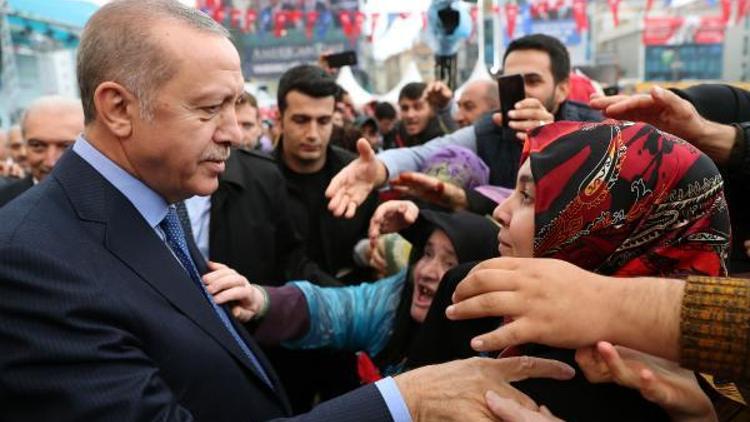 Cumhurbaşkanı Erdoğanın katılımıyla metro hattının ilk seferi yapıldı