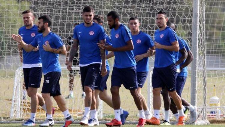 Antalyasporda Trabzonspor maçı hazırlıkları devam ediyor