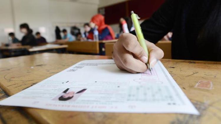 MEB’in örnek sorularını uzmanlar yorumladı: Liselere giriş sınavında ezbere yer yok