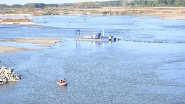 Meriç Nehrinde kaçak botunun battığı iddiasıyla arama başlatıldı (2) Yeniden