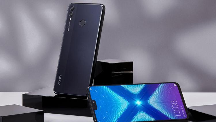 Honor 8X Türkiye’ye geliyor