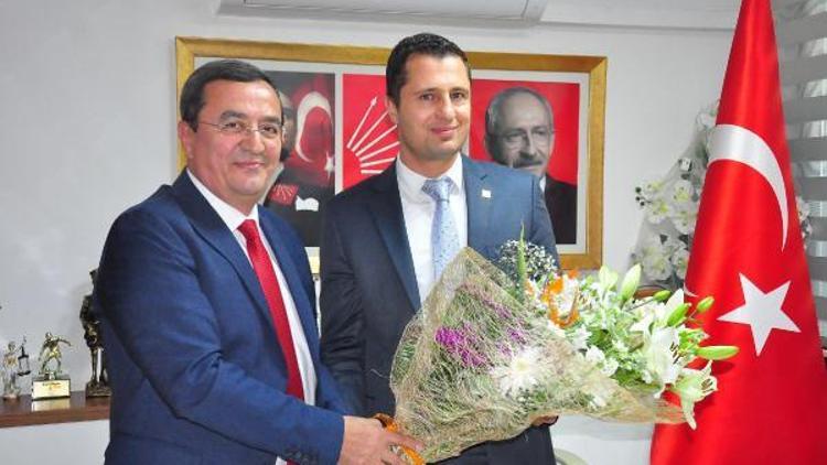 Narlıdere Belediye Başkanı Batur, Büyükşehire talip oldu