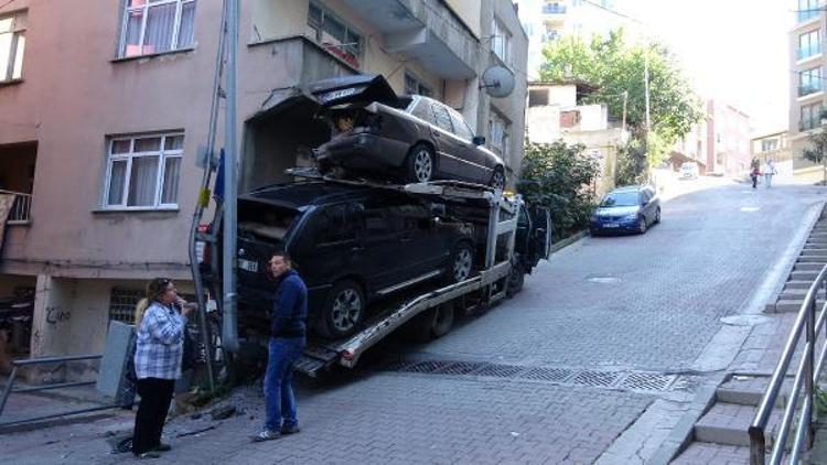 Kaza yapan çekicinin sürücüsünün gözyaşları