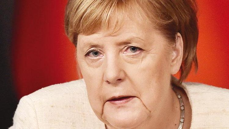 Merkel’e bir darbe de Hessen’de