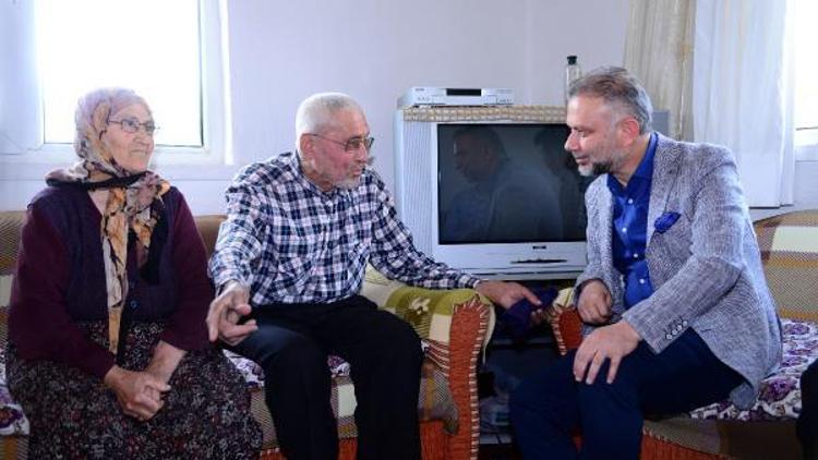 Başkan Ertürk, ev ziyaretlerine devam ediyor