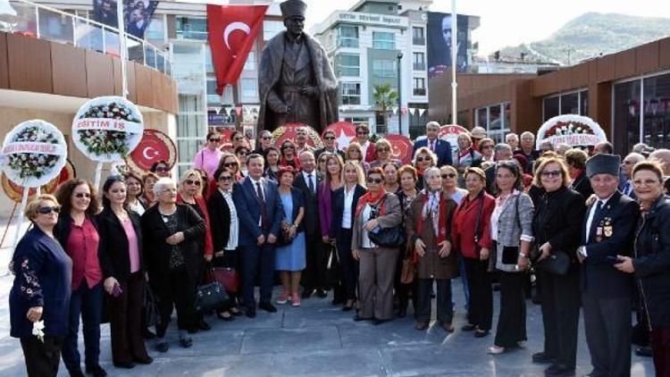 Narlıderede Cumhuriyetin 95. yılı törenlerle kutlandı