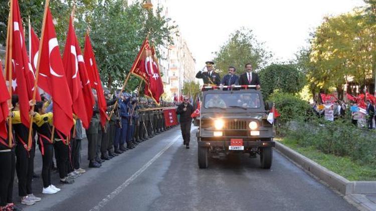 Diyarbakırda coşkulu Cumhuriyet Bayramı kutlaması